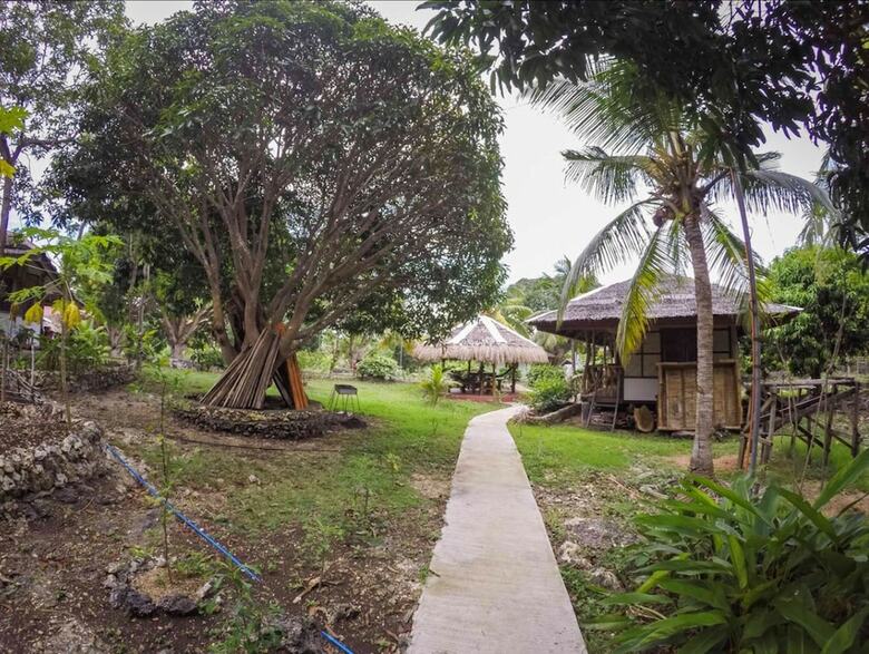 Hostal Chelle's Guest House And Backpackers - Hostel