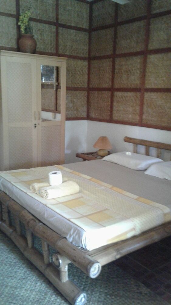 Hostal Chelle's Guest House And Backpackers - Hostel