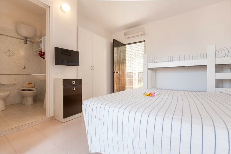 Free Beach Apartments