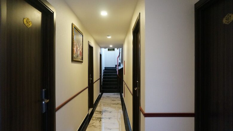Hotel Emerald Serviced Apartments