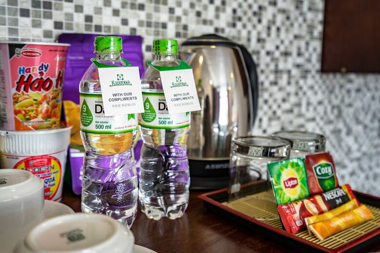 Hotel Emerald Serviced Apartments