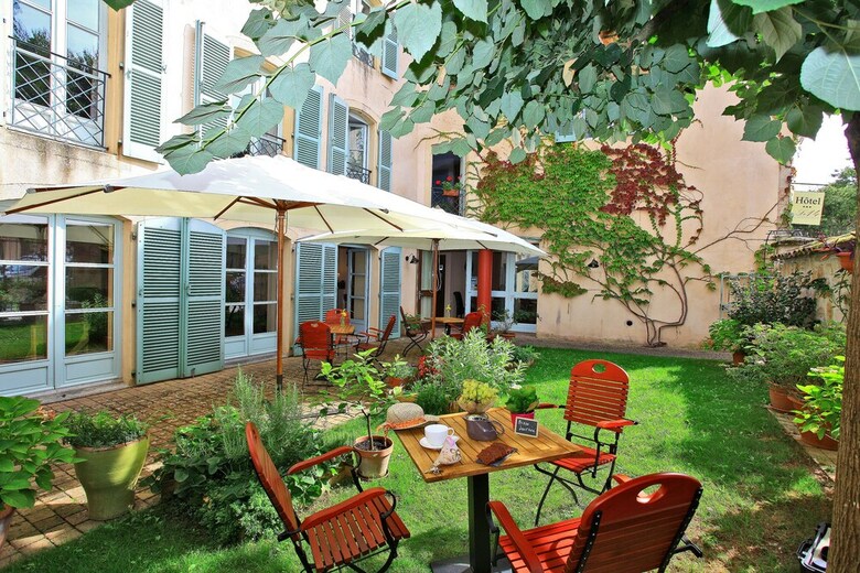 Hotel H�tel Le Quatorze