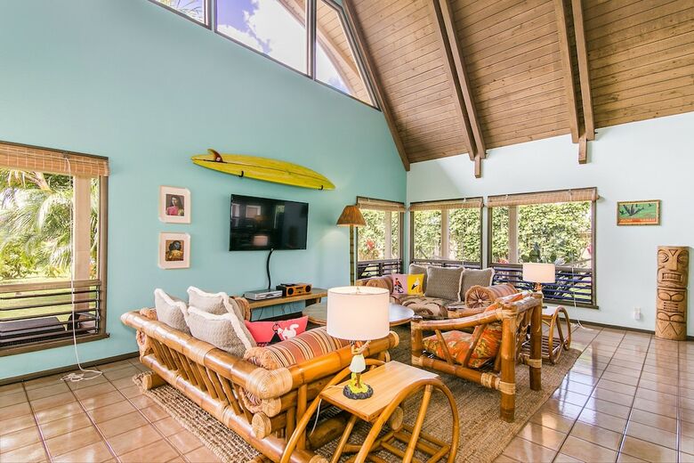 Iki Nui Hale By Redawning