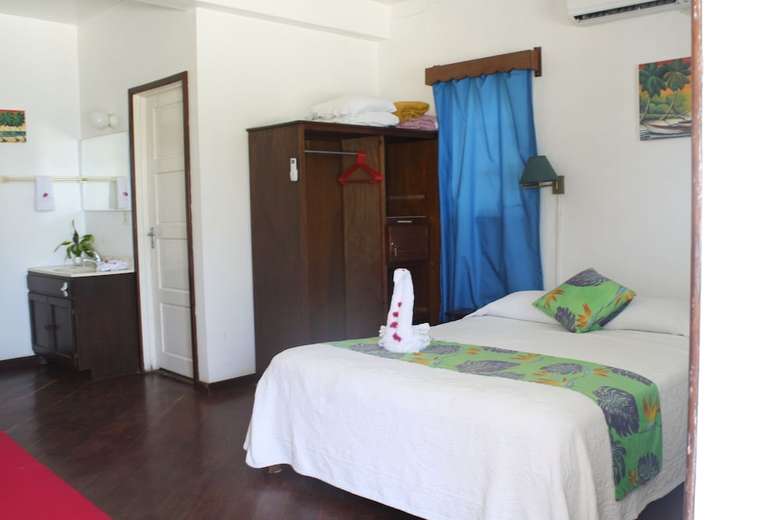 San Pedro Holiday Hotel