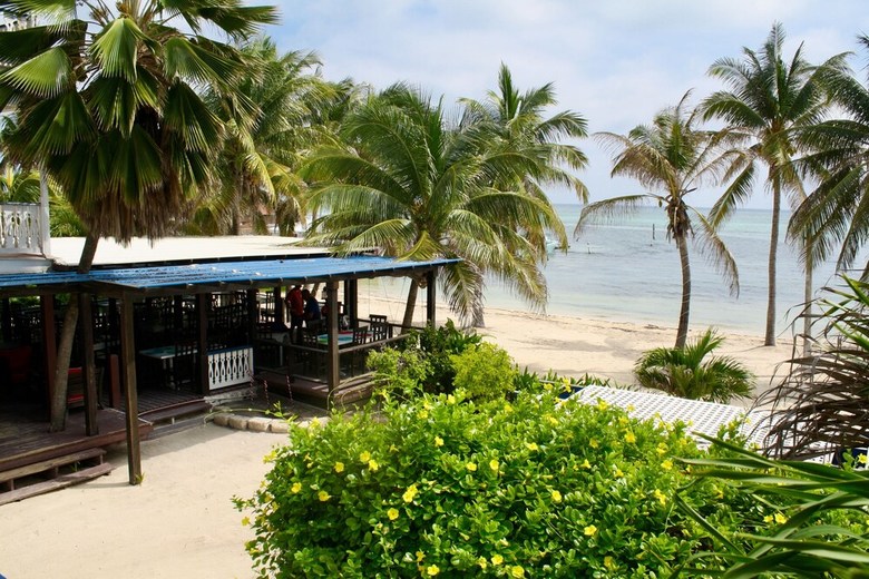 San Pedro Holiday Hotel