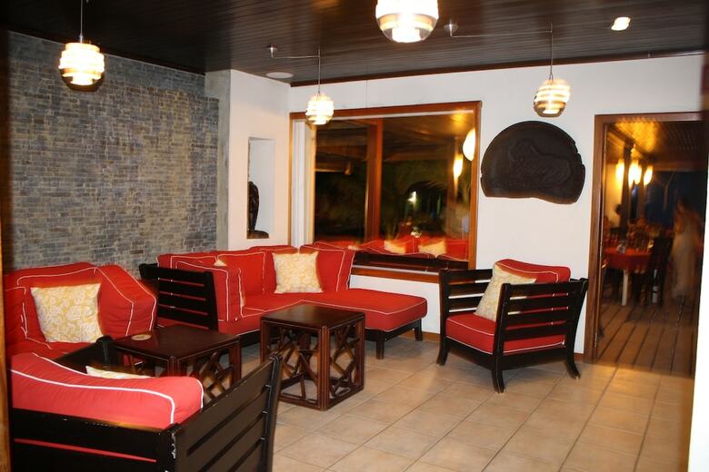 San Pedro Holiday Hotel