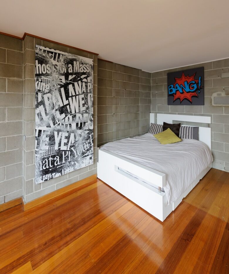 Retro House