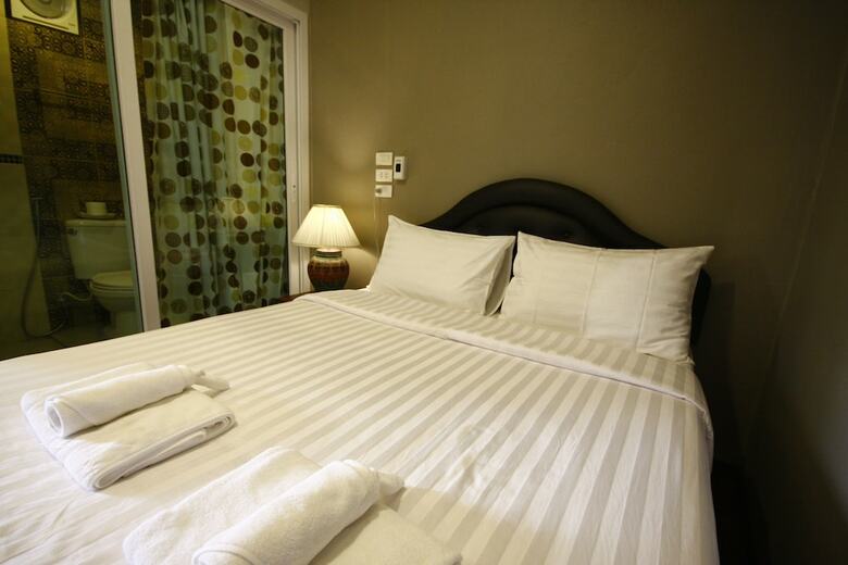 Hotel Rommai At Home