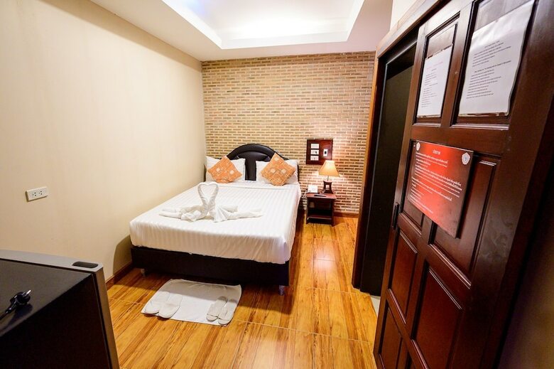 Hotel Rommai At Home