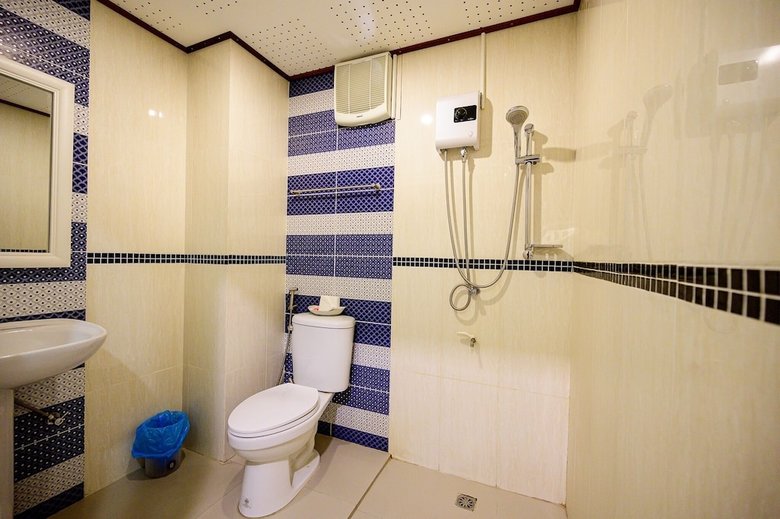Hotel Rommai At Home