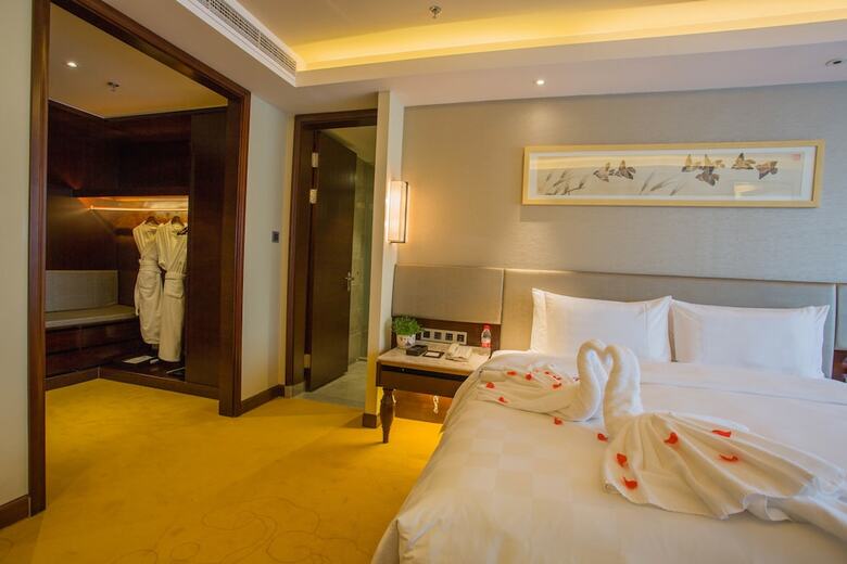 Tai'an Luxury Blue Horizon Hotel