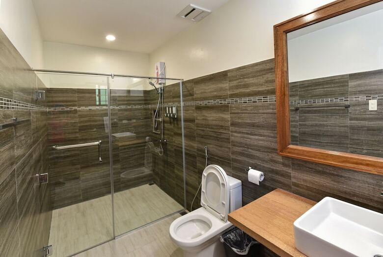 Hotel Nauvoo Farm Resort