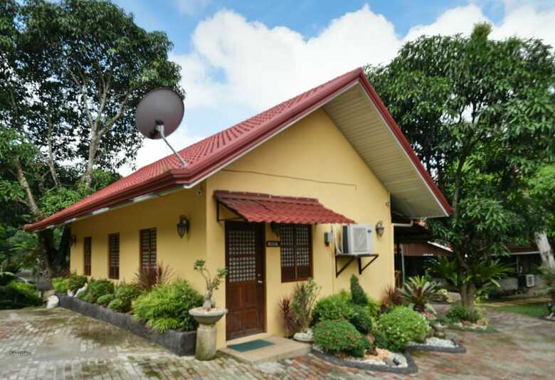 Hotel Nauvoo Farm Resort