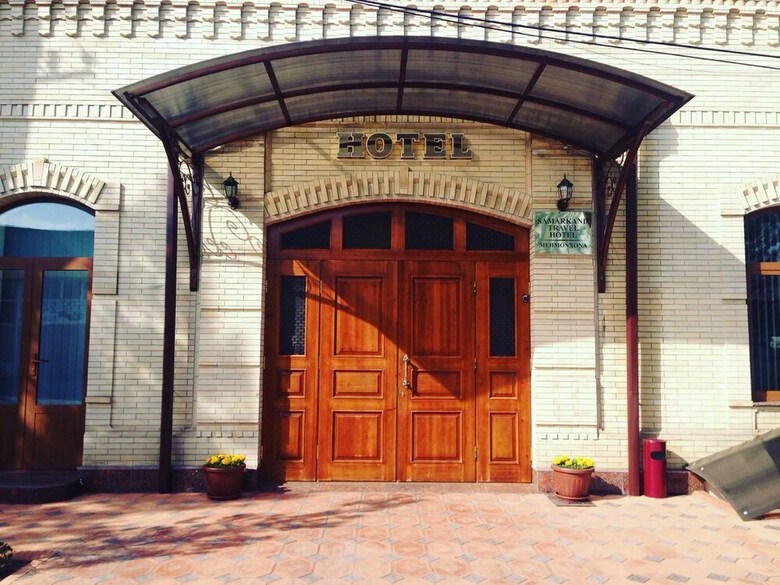 Samarkand Travel Hotel
