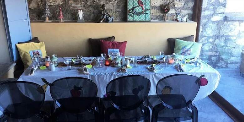 Hotel Sihirli Kitap Kahve Konuk Evi