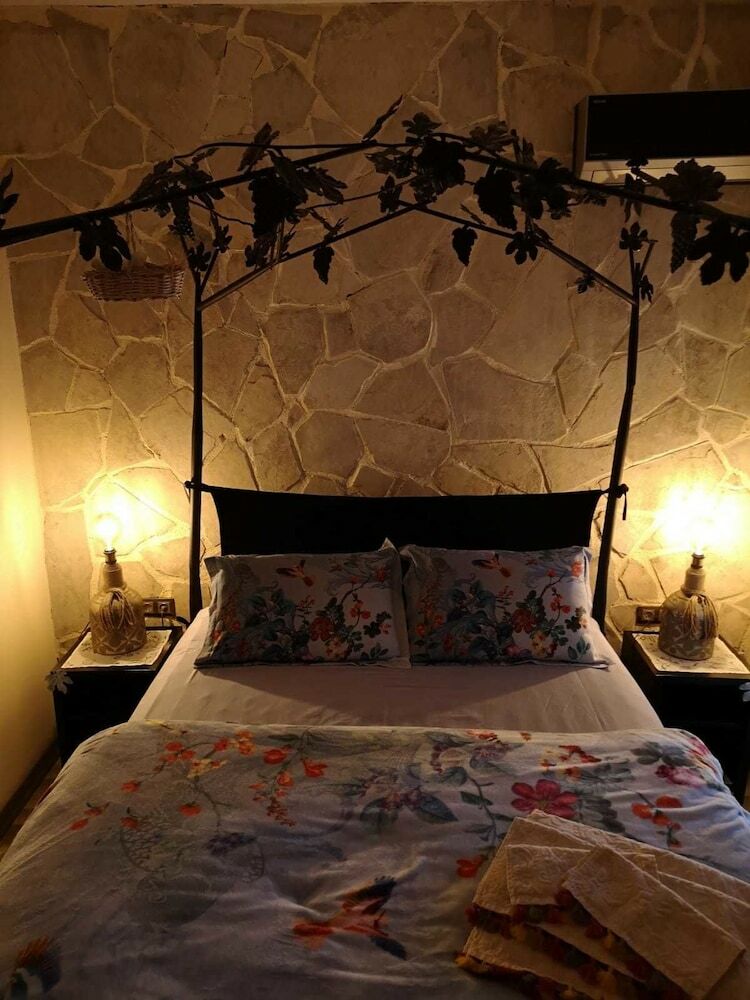 Hotel Sihirli Kitap Kahve Konuk Evi