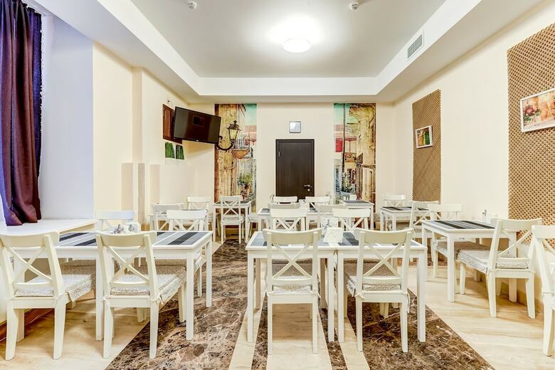 Hostal Superhostel On Nevskiy 95