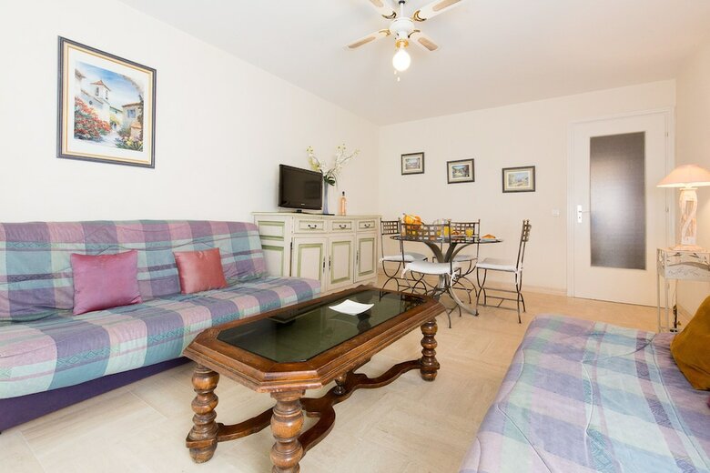 Apartamento Palais Royal Yourhosthelper