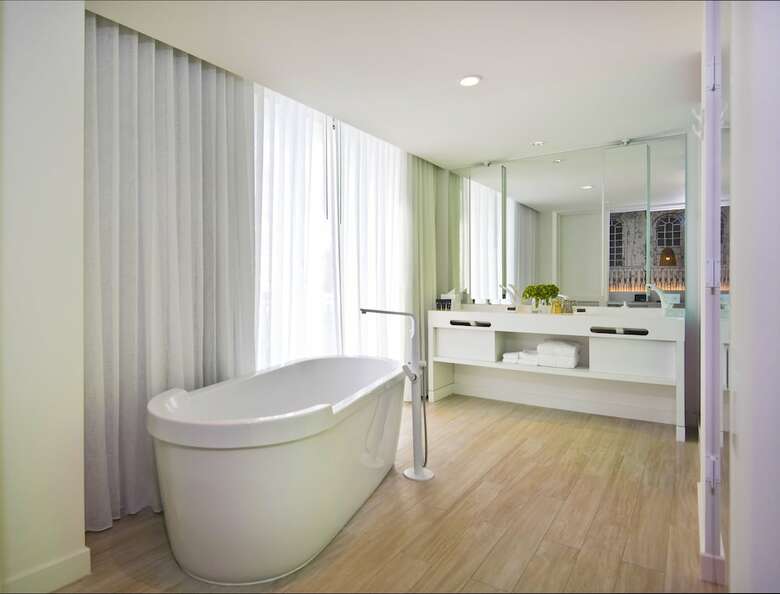 Hotel Sls At Baha Mar