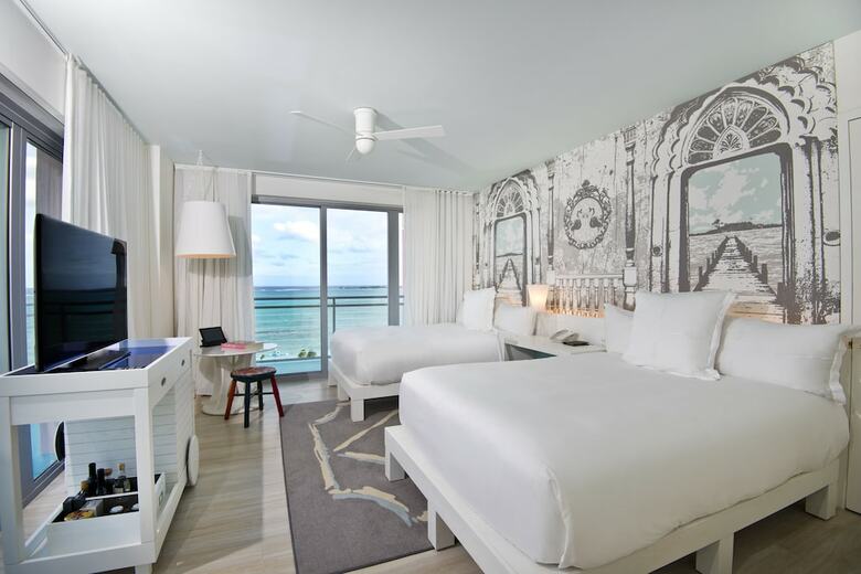 Hotel Sls At Baha Mar