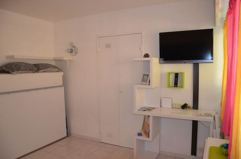 Fame - Marina Baie Des Anges - Studio Apartments