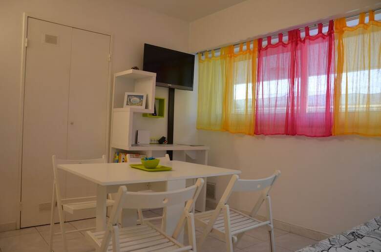 Fame - Marina Baie Des Anges - Studio Apartments