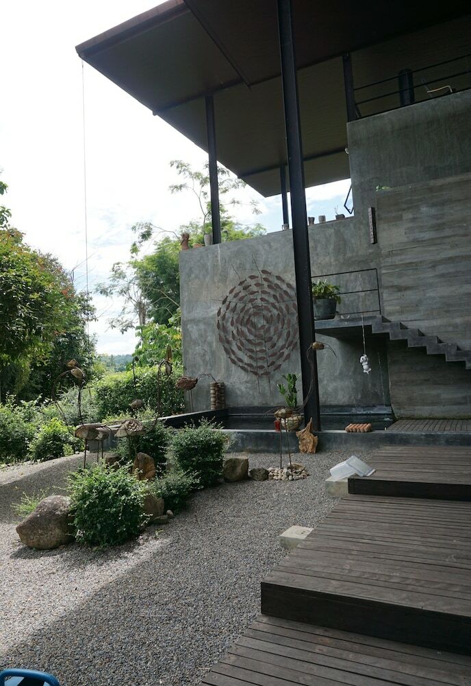 Hotel Mae Nai Gardens