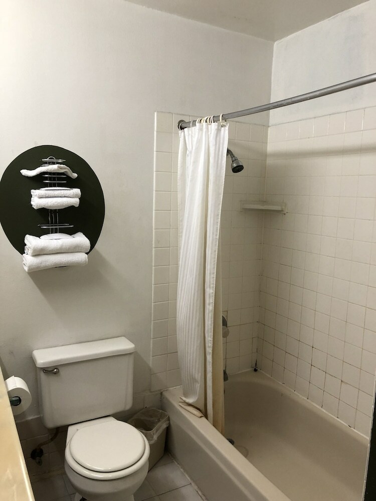 Kings Lodge Motel
