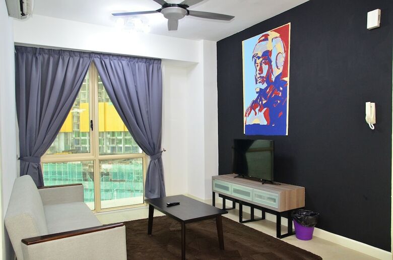 Apartamentos Holi Afiniti Themed Suites