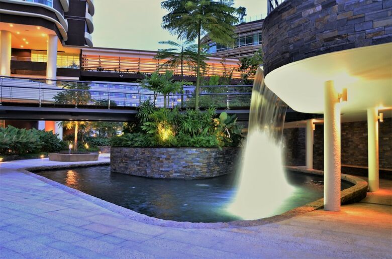 Apartamentos Holi Afiniti Themed Suites