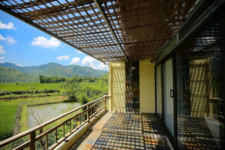 Hotel Mai Chau Villas