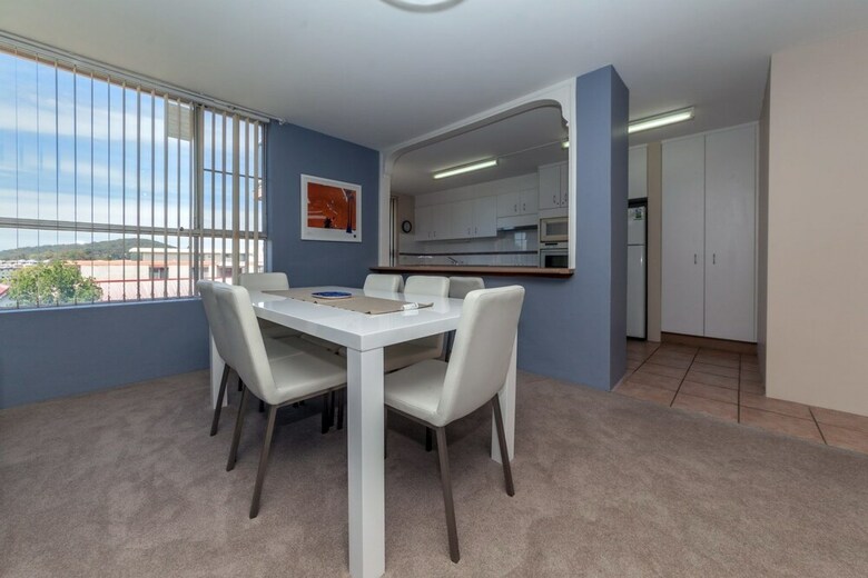 Westpoint, Unit 10/2 Thurlow Avenue