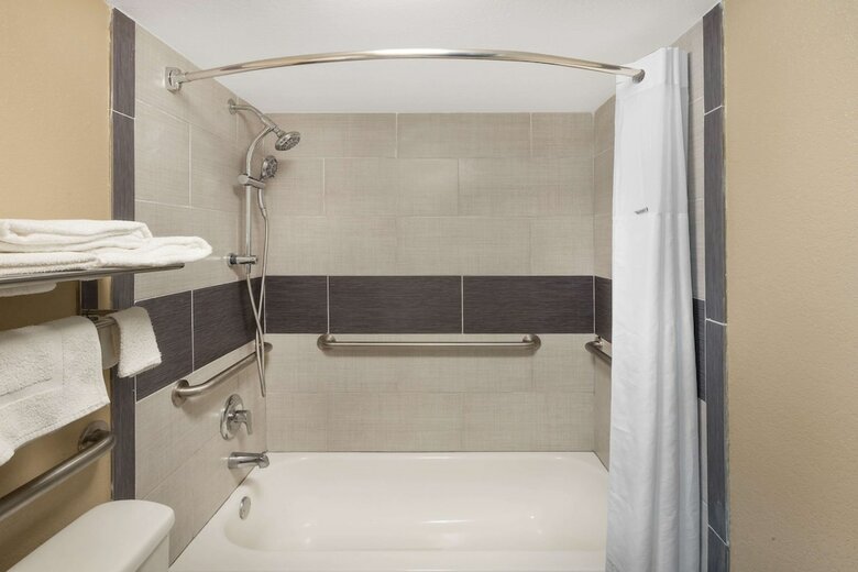 Motel Super 8 By Wyndham Kingsville