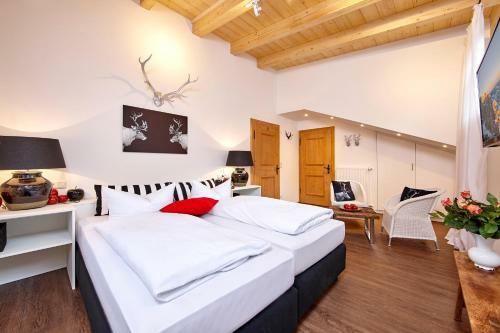 Hostal Hotel F�hrenhof Garni