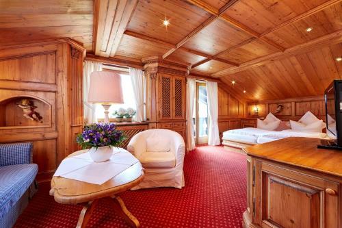 Hostal Hotel F�hrenhof Garni