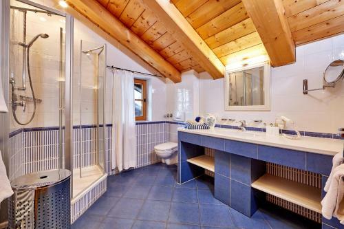 Hostal Hotel F�hrenhof Garni