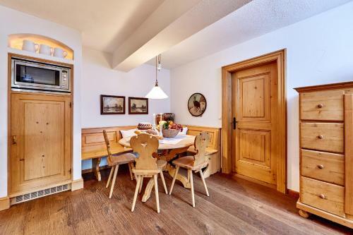 Hostal Hotel F�hrenhof Garni