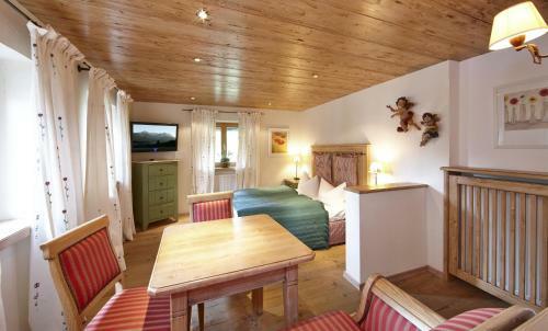 Hostal Hotel F�hrenhof Garni