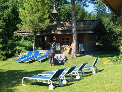 Hostal Hotel F�hrenhof Garni