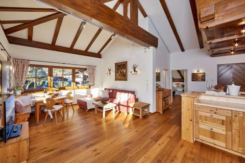 Hostal Hotel F�hrenhof Garni