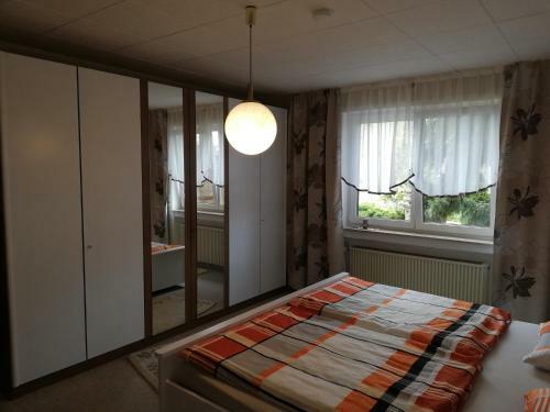 Apartamento Ferienwohnung Heidelsteinblick