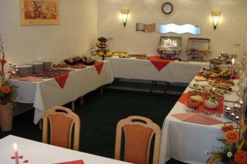 Hostal Hotel Bierst�bl