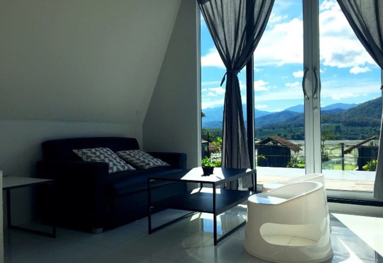 Hotel Phrao Camping Village