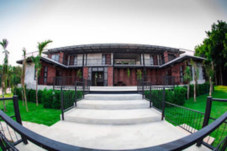 Hotel Sangkhlakiri Resort