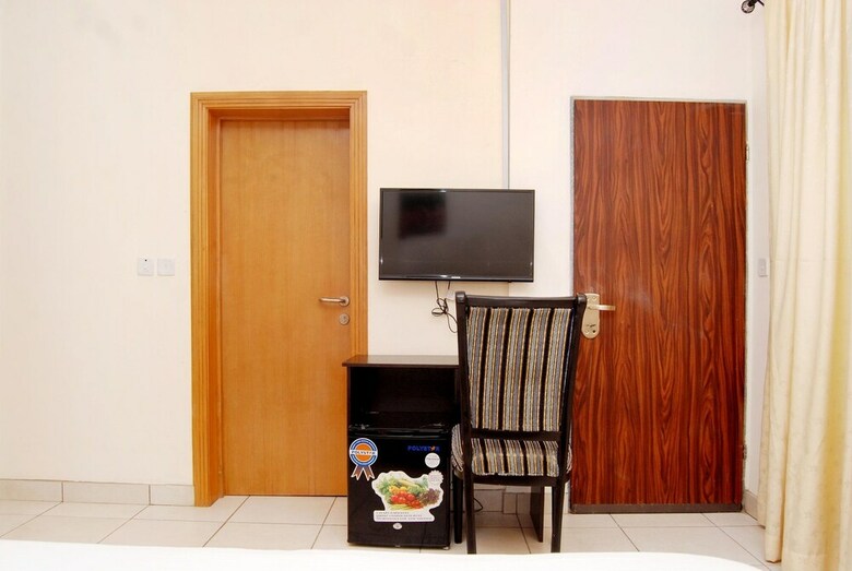 Hotel Oti And Co