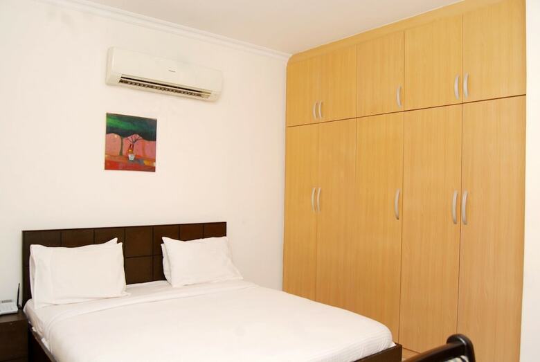 Hotel Oti And Co