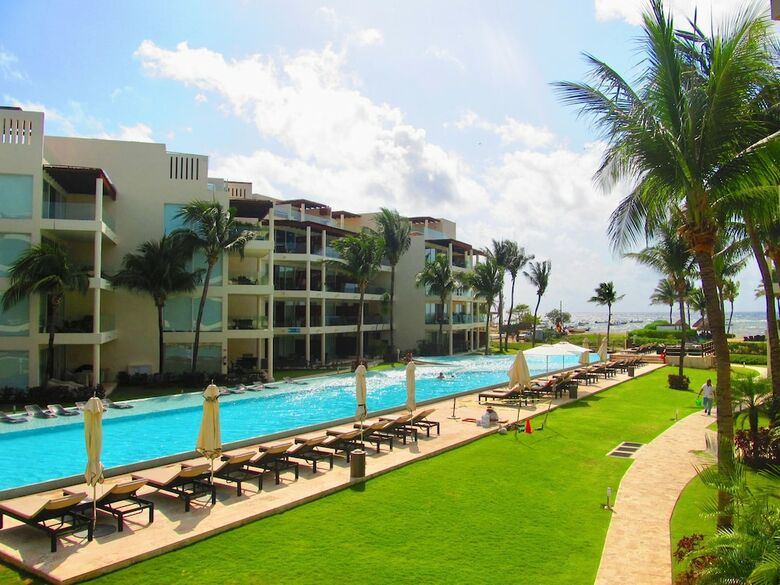 The Elements Ocean Front By Playa Paradise