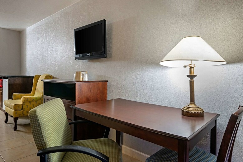 Hotel Rodeway Inn