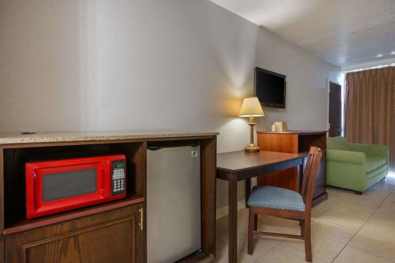 Hotel Rodeway Inn