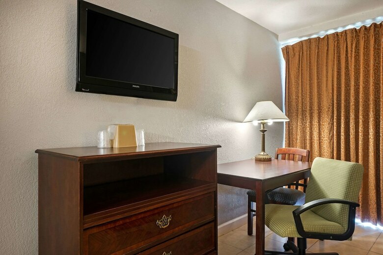 Hotel Rodeway Inn